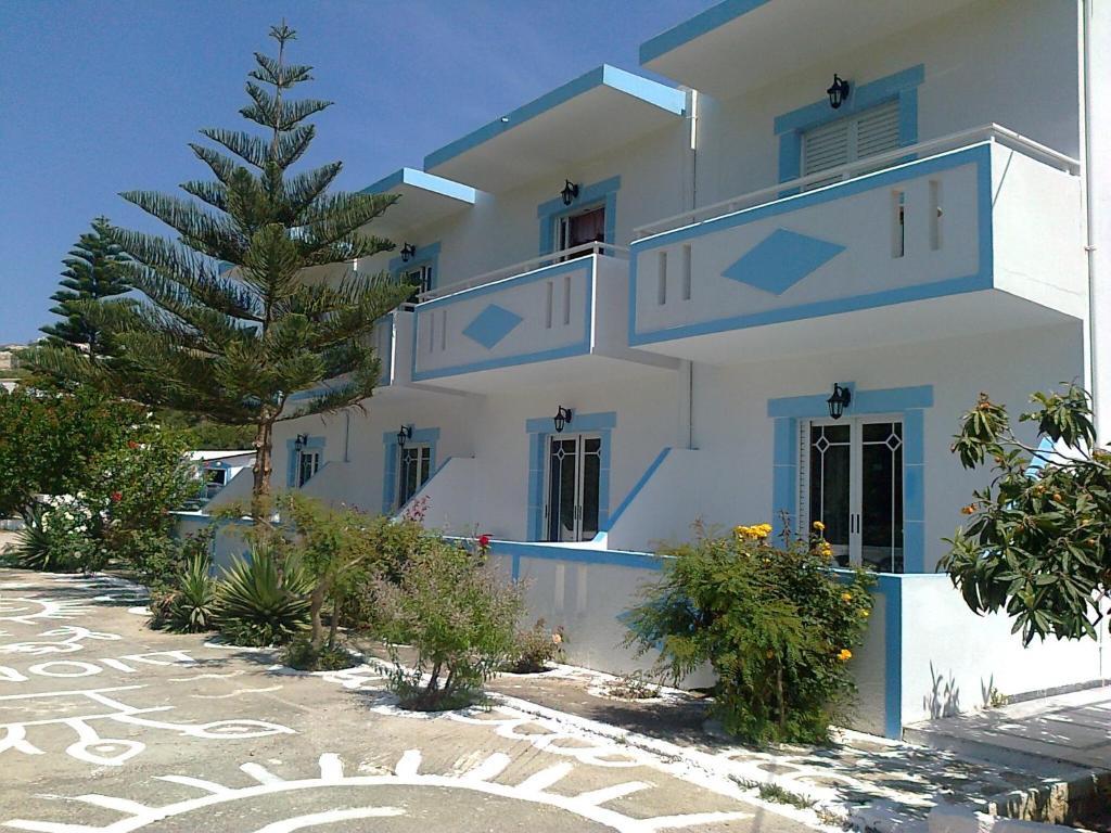 Dionysia Apartments Kéfalos エクステリア 写真