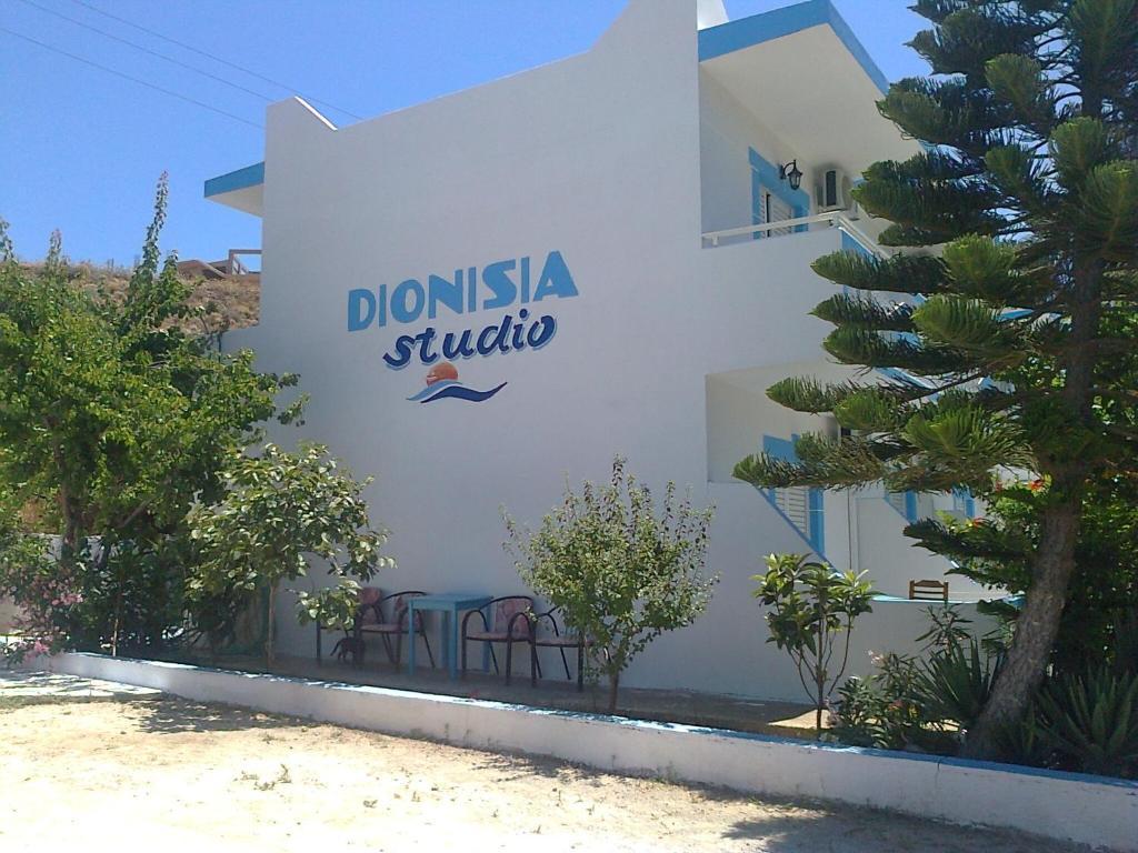 Dionysia Apartments Kéfalos エクステリア 写真